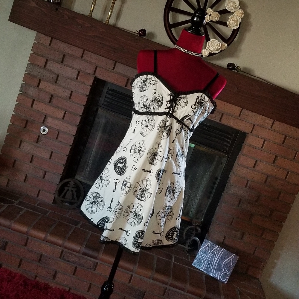 Funhouse corset style dress